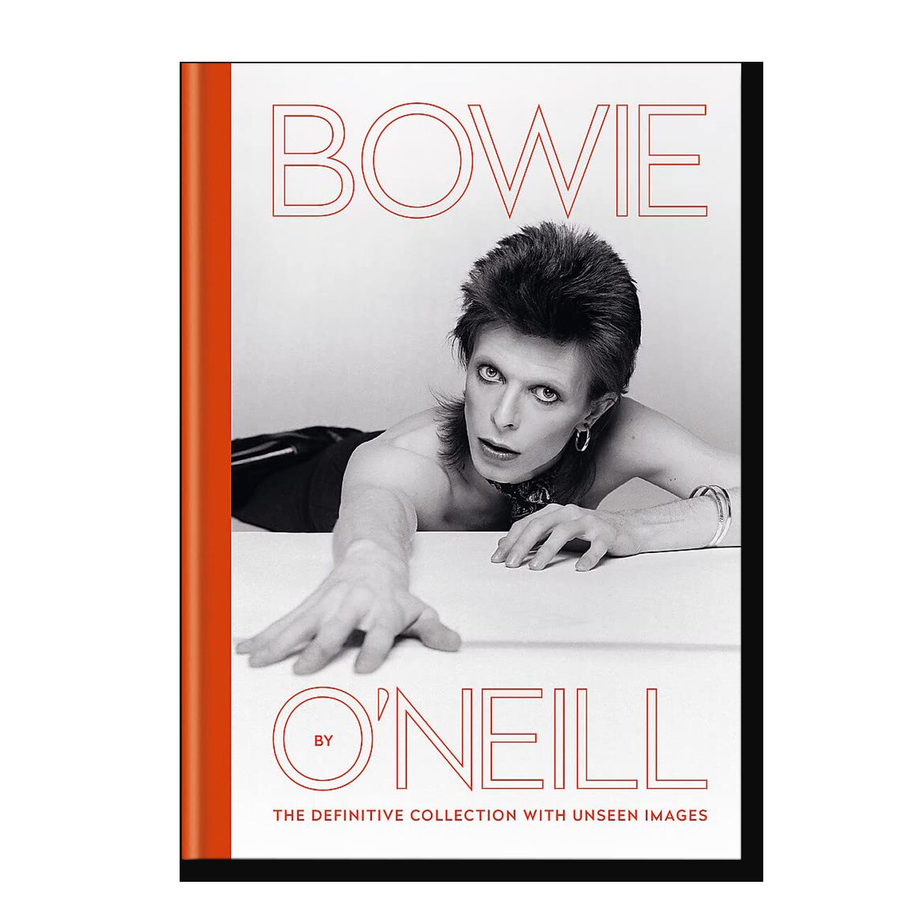 Bowie by O'Neill: The definitive collection with unseen images