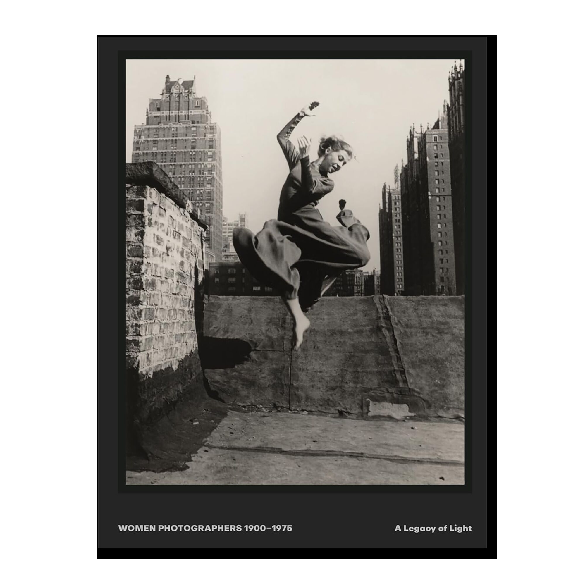 Women Photographers 1900 - 1975